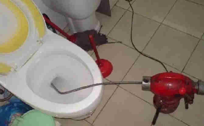 信都马桶通下水